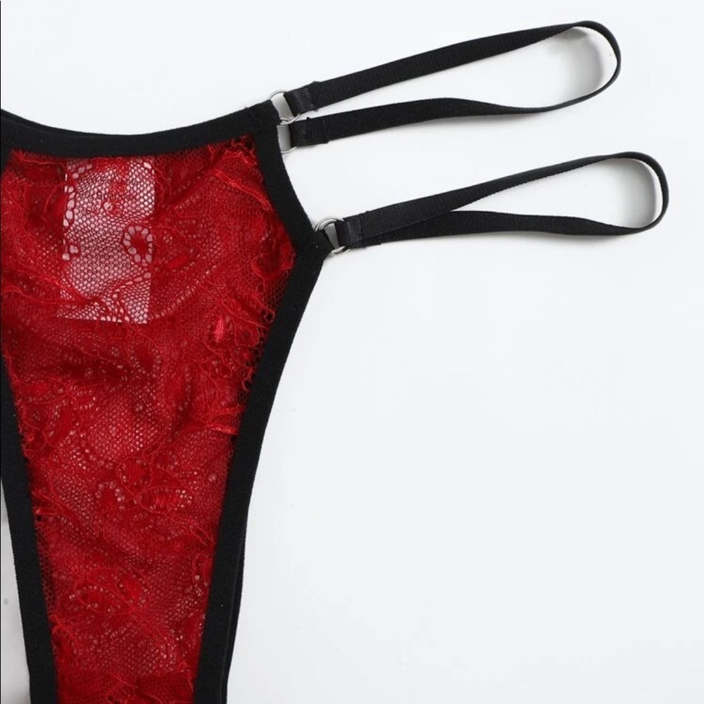 Red & Black Mesh Sheer Bra & Thong Lingerie Set - Picture 4 of 5